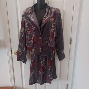 NEW Ladies Velvet/Velour Skirt & Jacket Set - Size XL